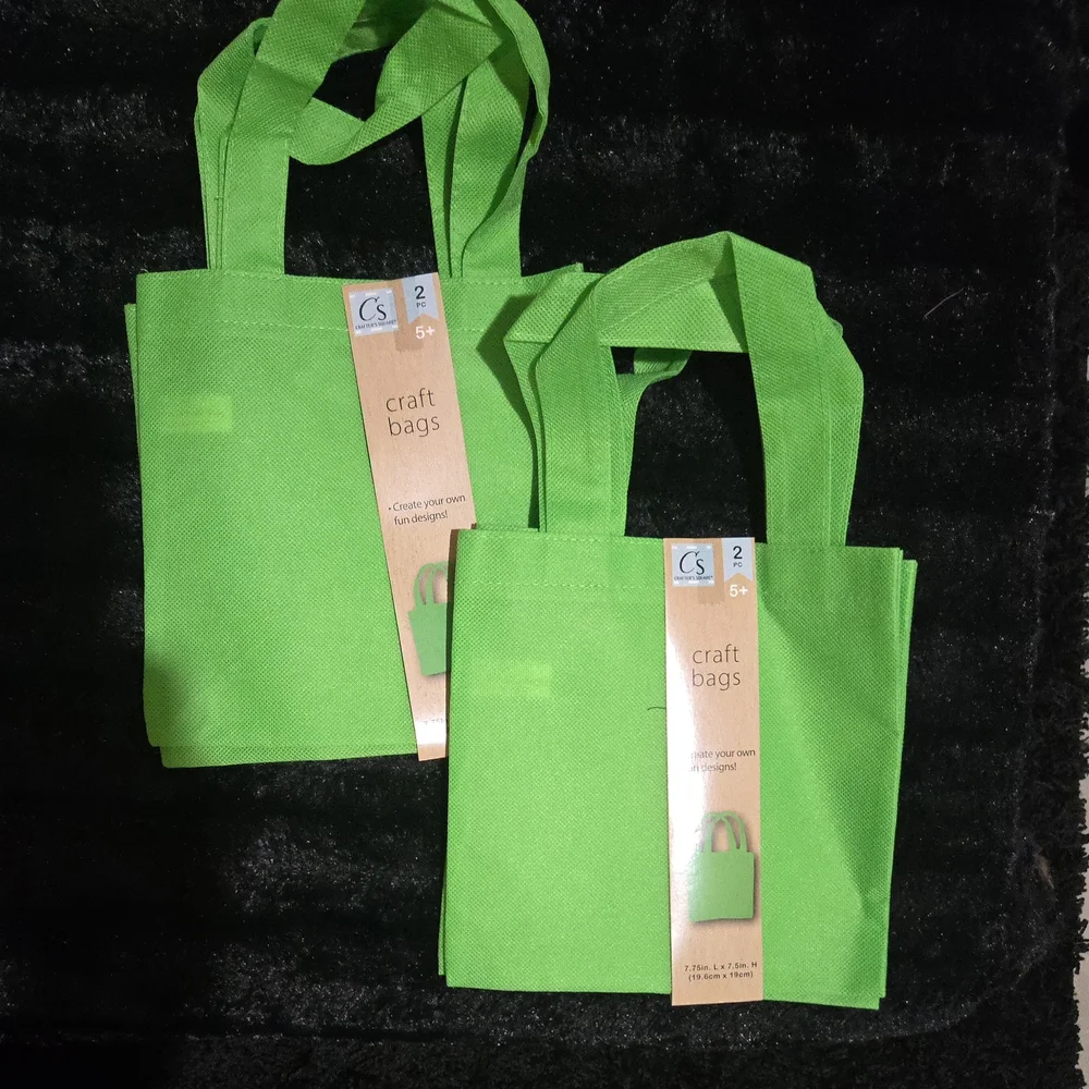 💚Green Lovers BUNDLE💚20+pc💚 NWT+FREE BONUS GIFT🎁